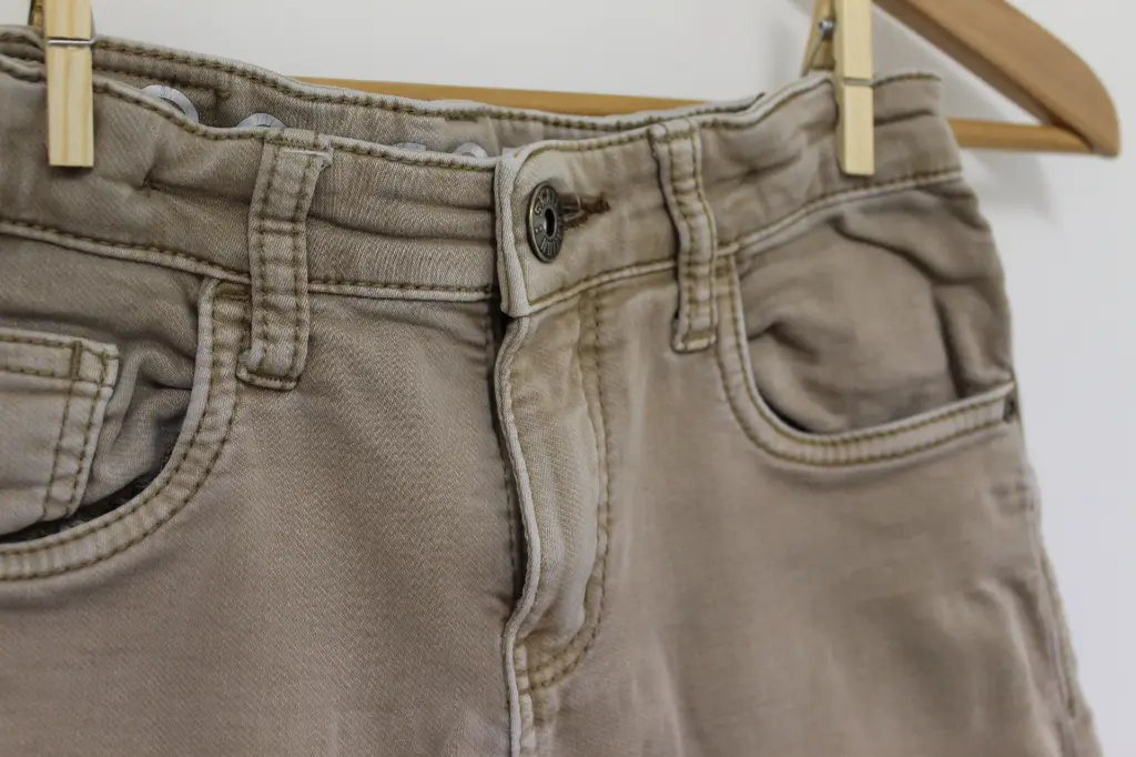 Jeans Beige C&A