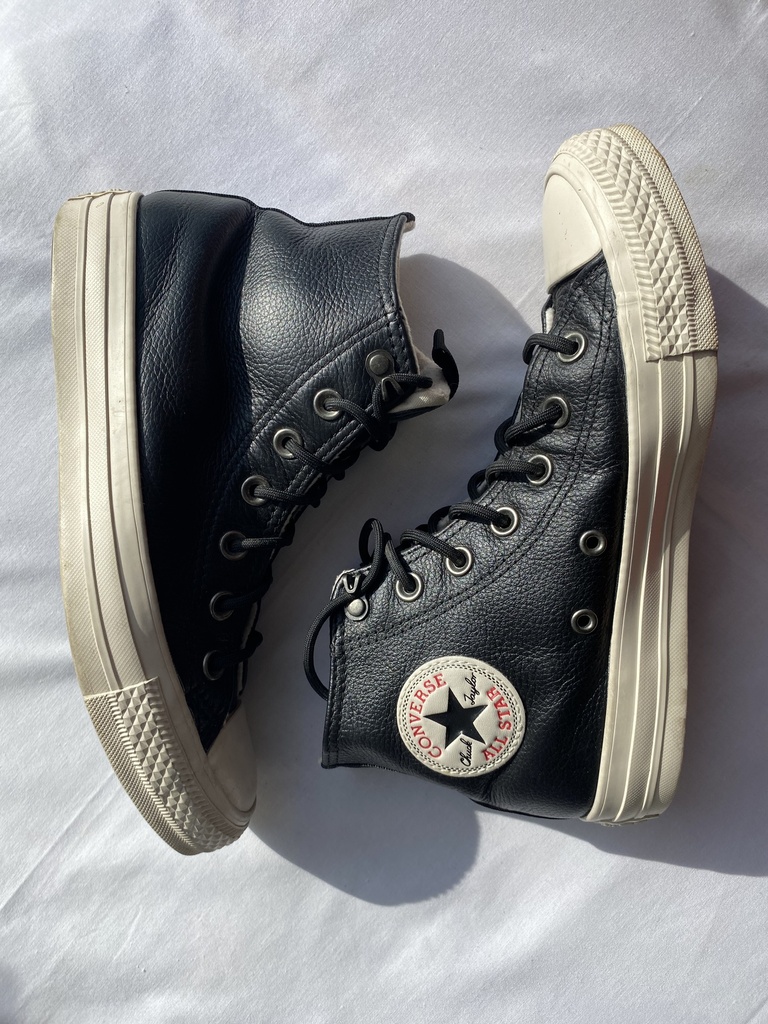 Converses simili